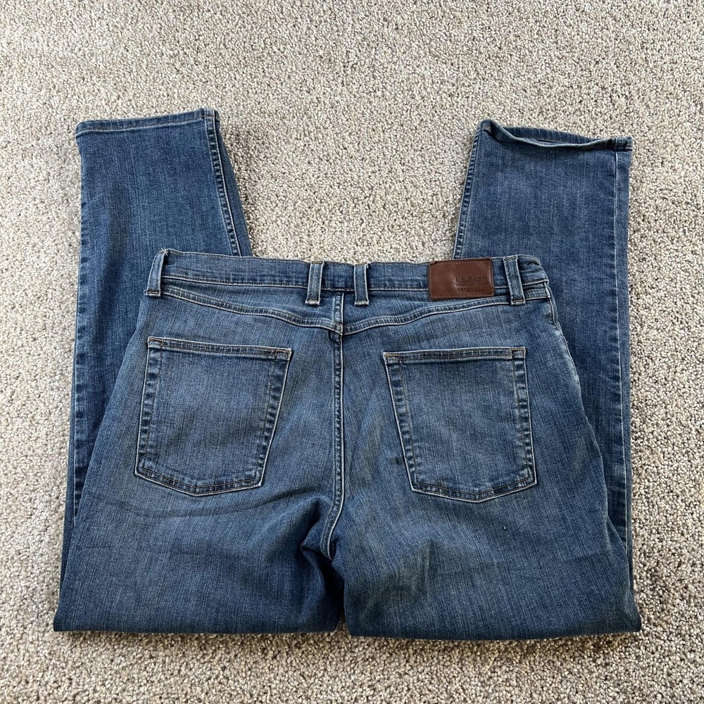L.L. Bean 1912 Jeans Mens 36x29 Medium Wash Blue Denim Straight‎ Stretch Casual
